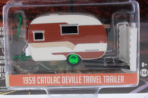 GREEN MACHINE 1959 Catolac Deville Travel Trailer, Brown/Tan - Greenlight 34020 - Bild 2 von 3