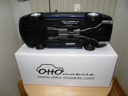 1:18 BMW Alpina B12 5.7 (E31), alpinablau, Ottomobile - Bild 5 von 6