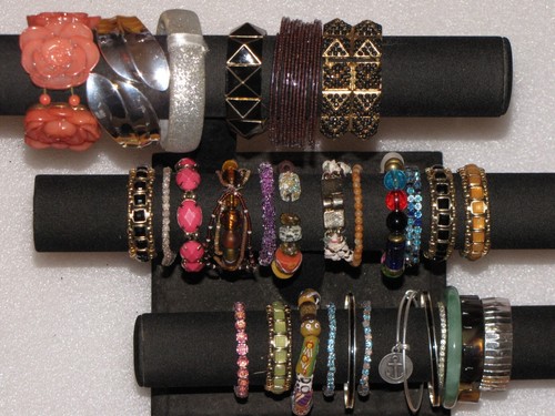 Lot Of 30 Bracelet Bella Ryann Gold Plated Silver Floral Rose Jade Beaded Womens - Picture 22 of 24