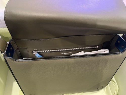 NEU IN BOX - Kuriertasche aus Burberry-Leder - 100 % authentisch!! A++ Verkäufer!! - Bild 4 von 7