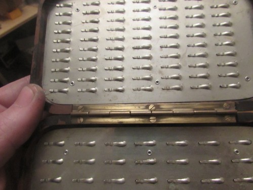 Caja de pesca con mosca trucha delgada A1 vintage resistente alnwick caparazón de tortuga grande Neroda - Imagen 3 de 15