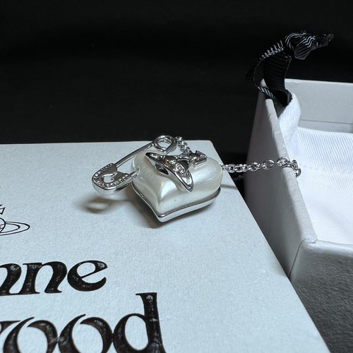 Vivienne Westwood ORIETTA Perle großes Herz mit Sicherheitsnadel Anhänger Halskette ~ A34 - Bild 7 von 13