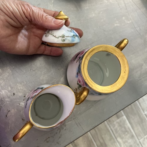5.25” T CREAM & SUGAR set hand painted Pink Roses & Gold, Unmarked But Luscious - Picture 2 of 3