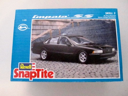 REVELL 1994 CHEVROLET IMPALA SS MODEL CAR KIT MINT UNBUILT - Picture 2 of 6