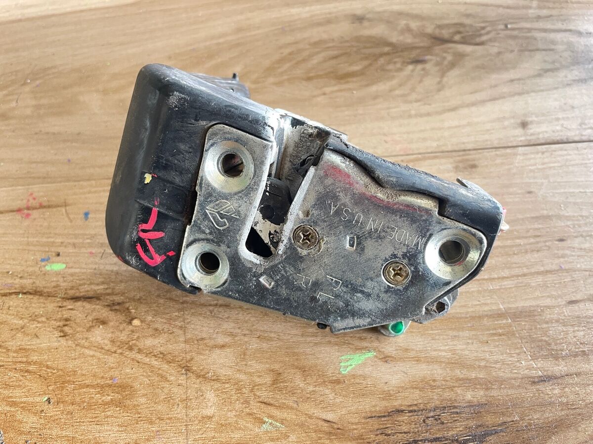 1996-00 Chrysler Sebring passenger LATCH Power Door Lock 1996-00 Chrysler Sebring passenger LATCH Power Door Lock