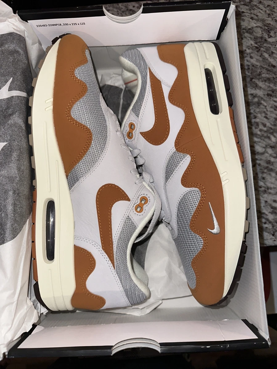 Nike shoes with waves sale
