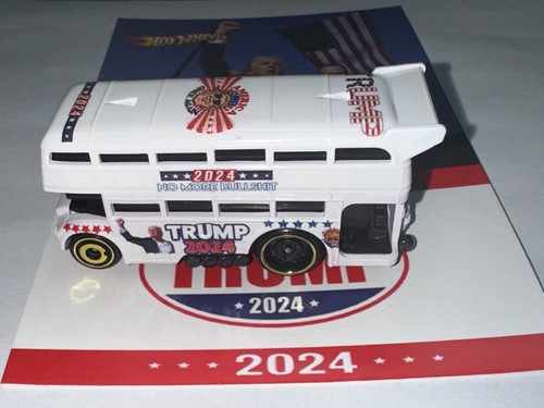 Hot Wheels Donald Trump 2024 Fight for America Problem Decker London Bus-limitado - Imagen 5 de 9