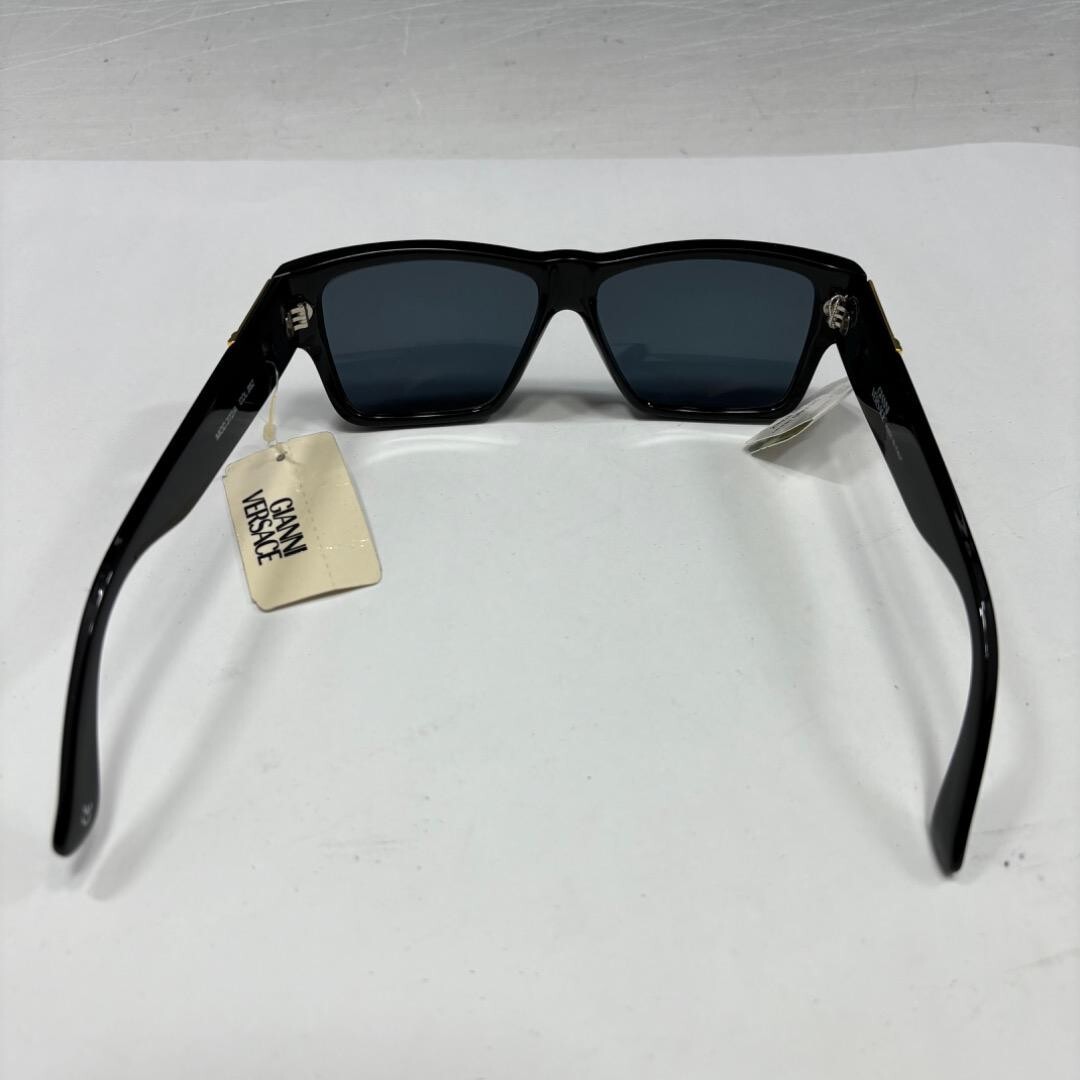 unused Gianni Versace Vintage Sunglasses Medusa Mod. 372/A