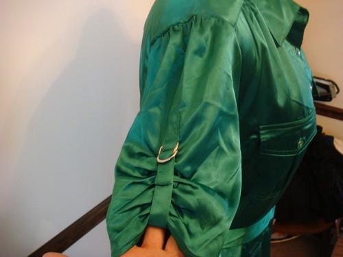 NWT Dialogue Button Front Charmeuse Shirt w/ Pocket Detail Emerald Green 1X - Picture 5 of 10