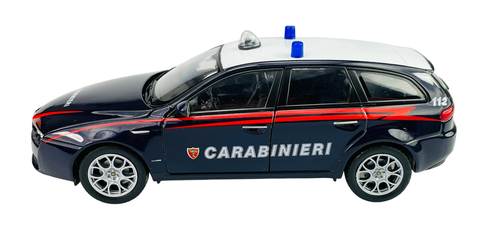 WELLY ALFA ROMEO 159 SPORTWAGON CARABINIERI 1:24 DIE CAST METAL NEU IM KASTEN - Picture 4 of 6
