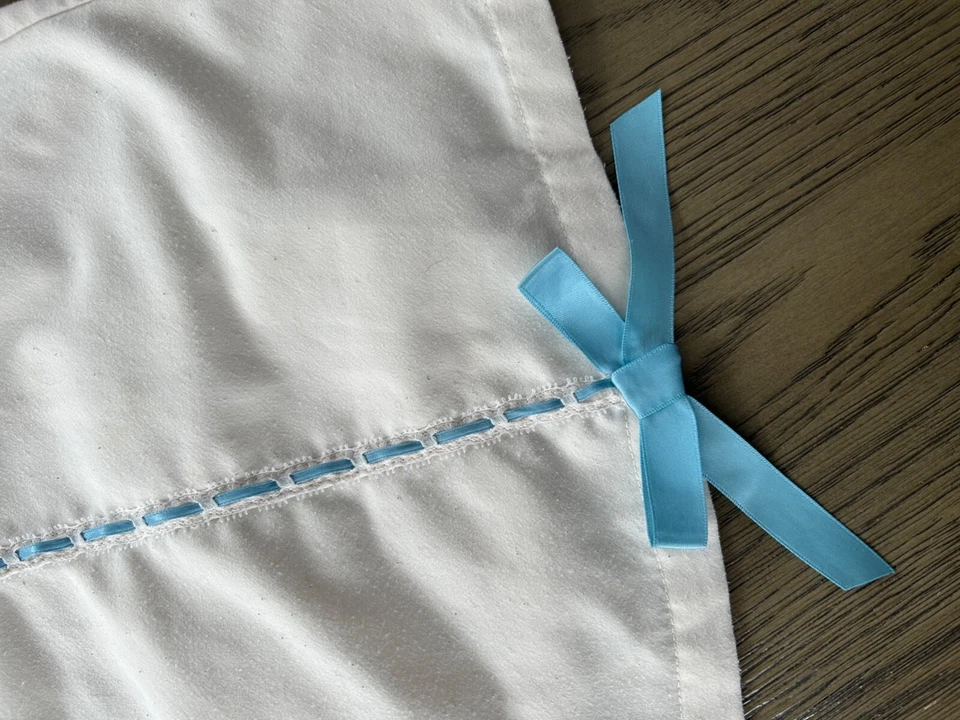 American Girl Night dress cream with blue ribbon accents Size XS 6 - Image 2 of 4