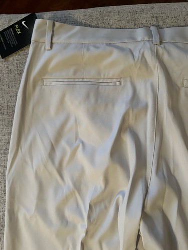 NUOVO Nike Dri-Fit Flex Pantaloni da Golf Uomo 33x32 833194-072 Avorio Casual - Foto 7 di 7