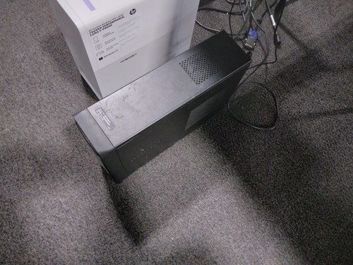 Dell Desktop Computer with keyboard AND OFFICE! (XP version from disk) - Picture 10 of 11