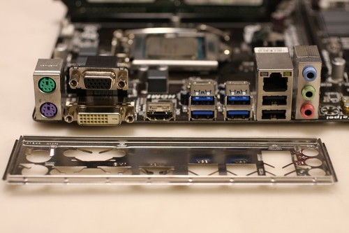 Placa madre Intel GIGABYTE GA-H81M-S2H, Rev:1.0 LGA1150 + CPU 3.2 GHz + 2Gb + E/S - Imagen 6 de 10