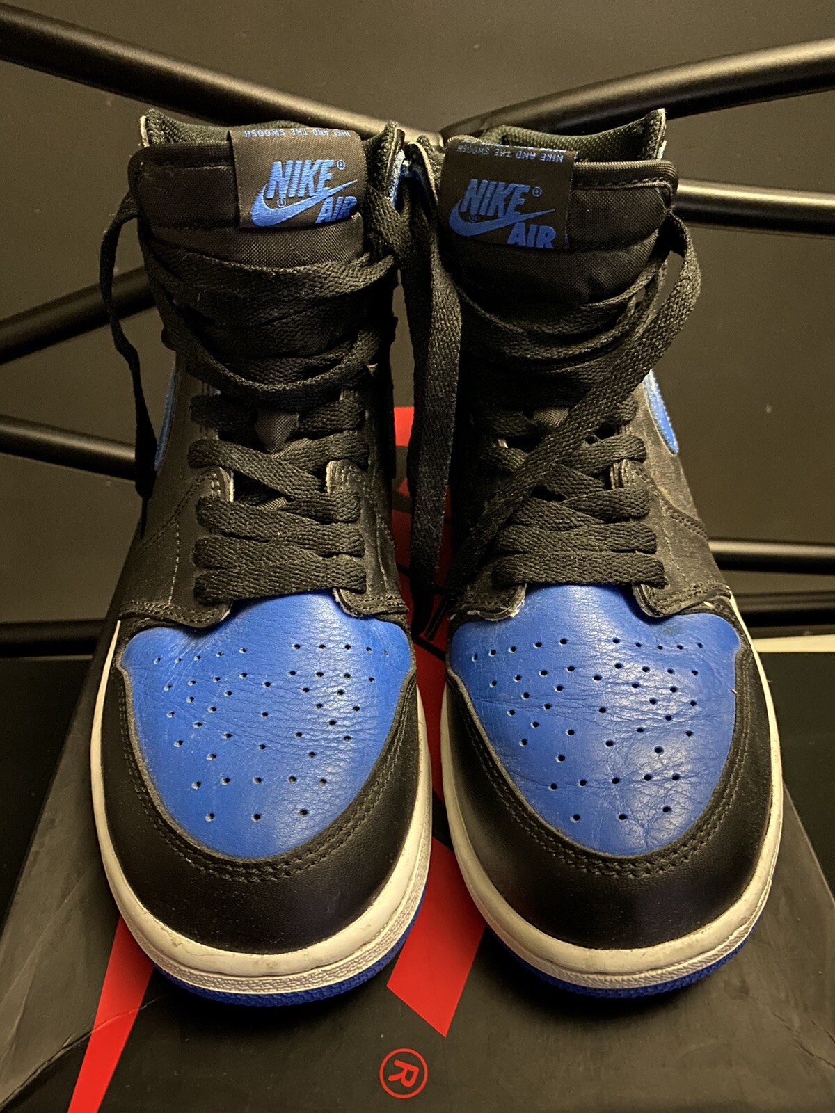 am1 royal blue