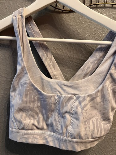 Lululemon Run Stuff Your Bra III Womens 8 White Gray Palm Camo Racerback Logo - Picture 3 of 9
