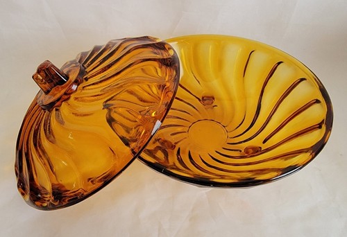 Vintage Swirl Footed Nadir Figueiredo Amber Glass Candy Dish w/ Lid - Picture 1 of 10