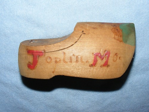 ** Joplin MO * Wooden Shoe * Coin Bank Souvenir * 1900"s ** - Picture 1 of 5