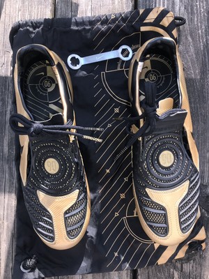 nike total 90 gold