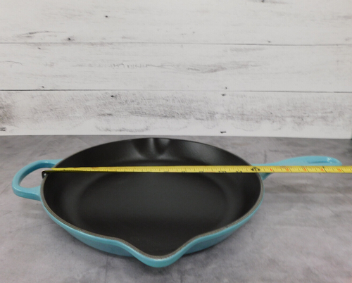 Le Creuset Signature Cast Iron 11.75 Inch Round Skillet, Caribbean Blue *NEW* - 第 11/19 張圖片