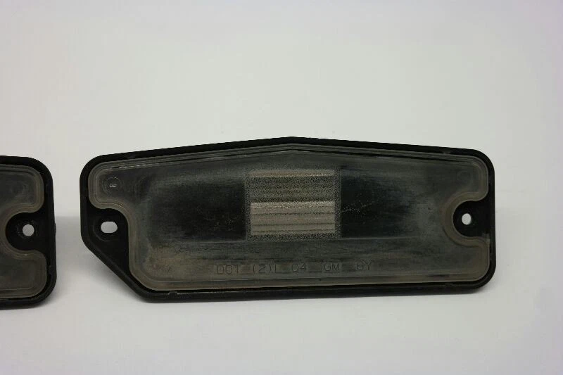 Cadillac XLR 2004-09 lámpara de matrícula casa de luz Foto 2 de 4