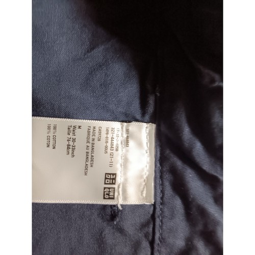 Pantalones negros medianos Uniqlo para hombre cintura 30-33 pulgadas comodidad versátil - Imagen 3 de 6