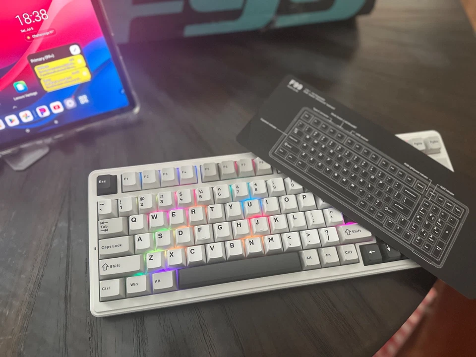 AULA F99 беспроводной механический RGB клавиатуры 3 в 1 сменный черный/серый/белый новый - Изображение 3 из 4