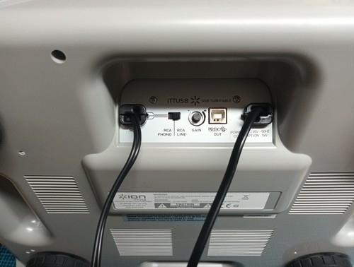 Ion iTTUSB Turntable Deck - Plays Vinyl or Records To PC Computer Via USB Boxed - Picture 6 of 10