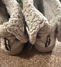 Muk Luks Cable Knit Sherpa-Lined Slipper Booties   Size M