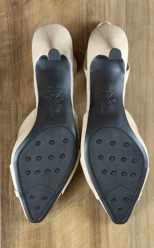 Scarpe da donna Life Stride beige vernice slingback a punta cinturino opaco taglia 8M - Foto 13 di 13