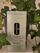 Clinique Dramatically Different Moisturizing Lotion Pumpspender 125ml