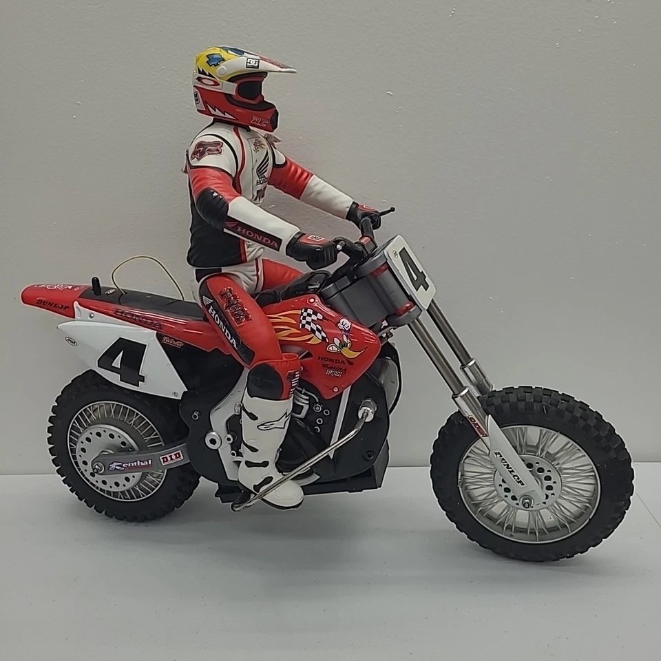 Vintage Radio Shack RC Dirt Bike Ricky Carmichael Honda CR250R Needs Repairs - Image 3 of 4
