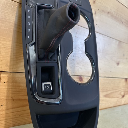 2018-2023 CHEVY EQUINOX RS CENTER CONSOLE SHIFTER BEZEL PANEL TRIM & BOOT OEM - Bild 6 von 12
