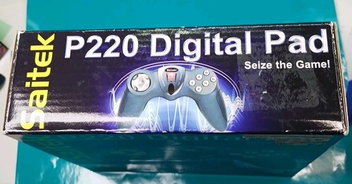 Saitek P220 PC USB Digital Game Pad Controller With Throttle With Box And Manual - Picture 8 of 9
