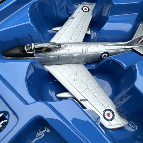Corgi Canadair Sabre F.4 - Wildenrath Conversion Flight Germany 1953 LTD Ed. - Foto 6 di 19