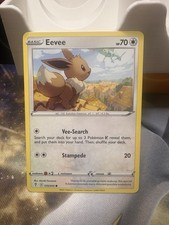 Eevee 125/203 SWSH07: Evolving Skies Regular. Pokemon.FREE SHIPPING NM