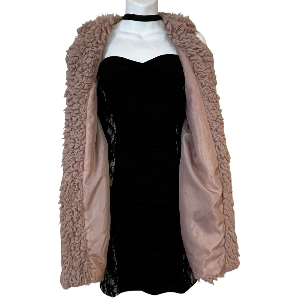 Винтажный Cato Y2K искусственного меха жилет румяна розовый L богемное фестиваль прихоти гламур - Изображение 2 из 4