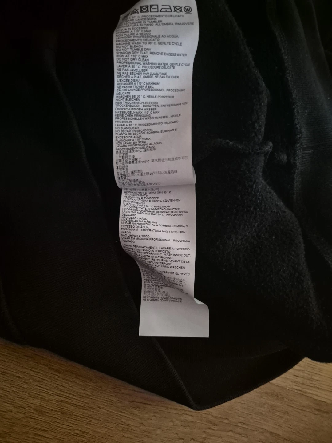 DSQUARED2 FELPA CON CAPPUCCIO MEDIA NERA