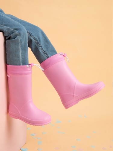 Kids Rain Boots Boys Girls Lightweight PVC Waterproof Outdoor Playing Rain Boot - Picture 15 of 20
