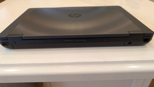 HP Z-Book laptop computer 15 inch screen, 32 Gb of RAM, a 256 Gb SSD, Windows 10 - Picture 3 of 9