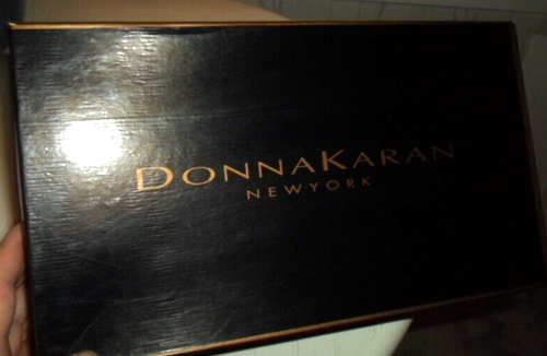 Donna Karan Sz 8-1/2B Leather Alligator-Embossed Pump Black 357950 Vintage w/box - Picture 7 of 11