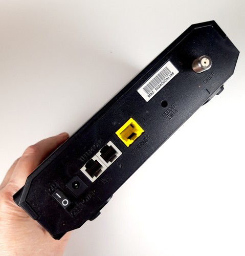 Modem câble Cisco EPC3208 avec VoIP et alimentation - fonctionnel, pas de wifi - Photo 4/5
