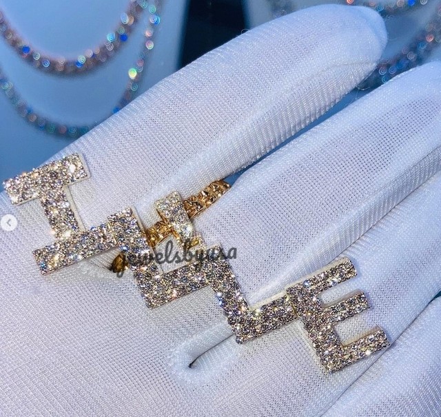 Antique 2 Ct Tester Passing Moissanite Men's Customised Overlap Letter Pendant Antique 2 Ct Tester Passing Moissanite Men's Customised Overlap Letter Pendant