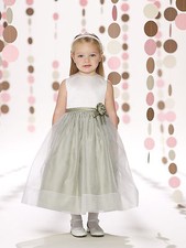 Joan Calabrese Ivory Sage Green Special Occasion Dress 213315 Size 4 Flower Girl