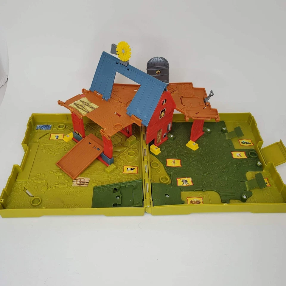 Matchbox Toy Car Pop Up Big Barn Farm Adventure Set 2006 Playset Fold N Go - Image 4 of 4