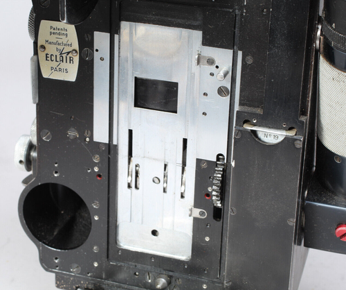 ECLAIR CM3 CAMÉRETTE 16-35MM W ANGENIEUX ZOOM, MATTE BOX & 2 MAGS UNTESTED - Picture 9 of 23