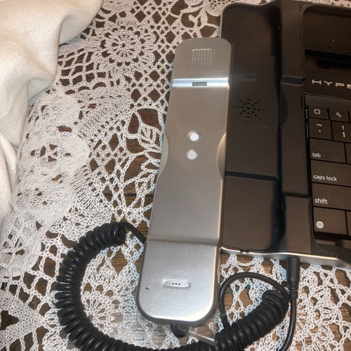 Hype Aluminum Bluetooth Keyboard & Phone Workstation Dock For iPad 2 - Picture 3 of 5