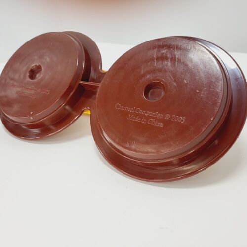 Charcoal Companion Double Hamburger Press Mold / 4.5" Circular Burger Patties - Picture 12 of 19