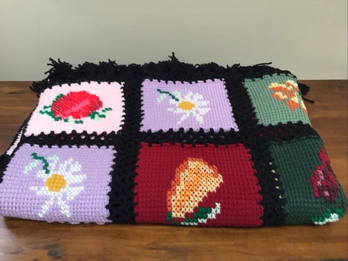 Handmade Afghan Crochet Embroidered Blanket Throw Cottage Core Flowers 43x59" - Picture 6 of 8