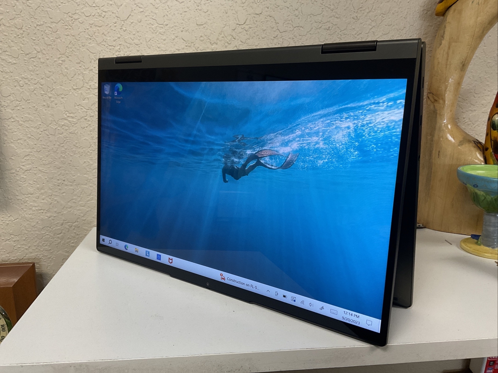 Lenovo Yoga 7i 15.6" Touch (i7-1165G7 @ 2.8GHz, 12GB RAM, 512GB SSD SHIPS FREE - Picture 12 of 18